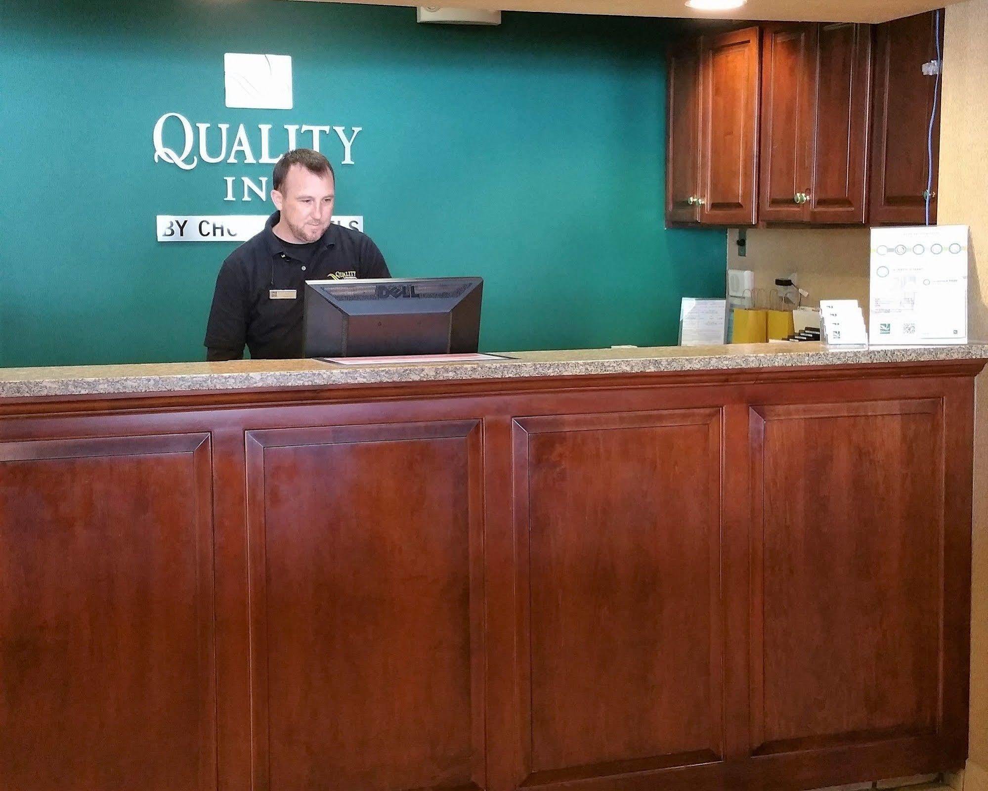 Quality Inn Mystic-Groton Exteriér fotografie